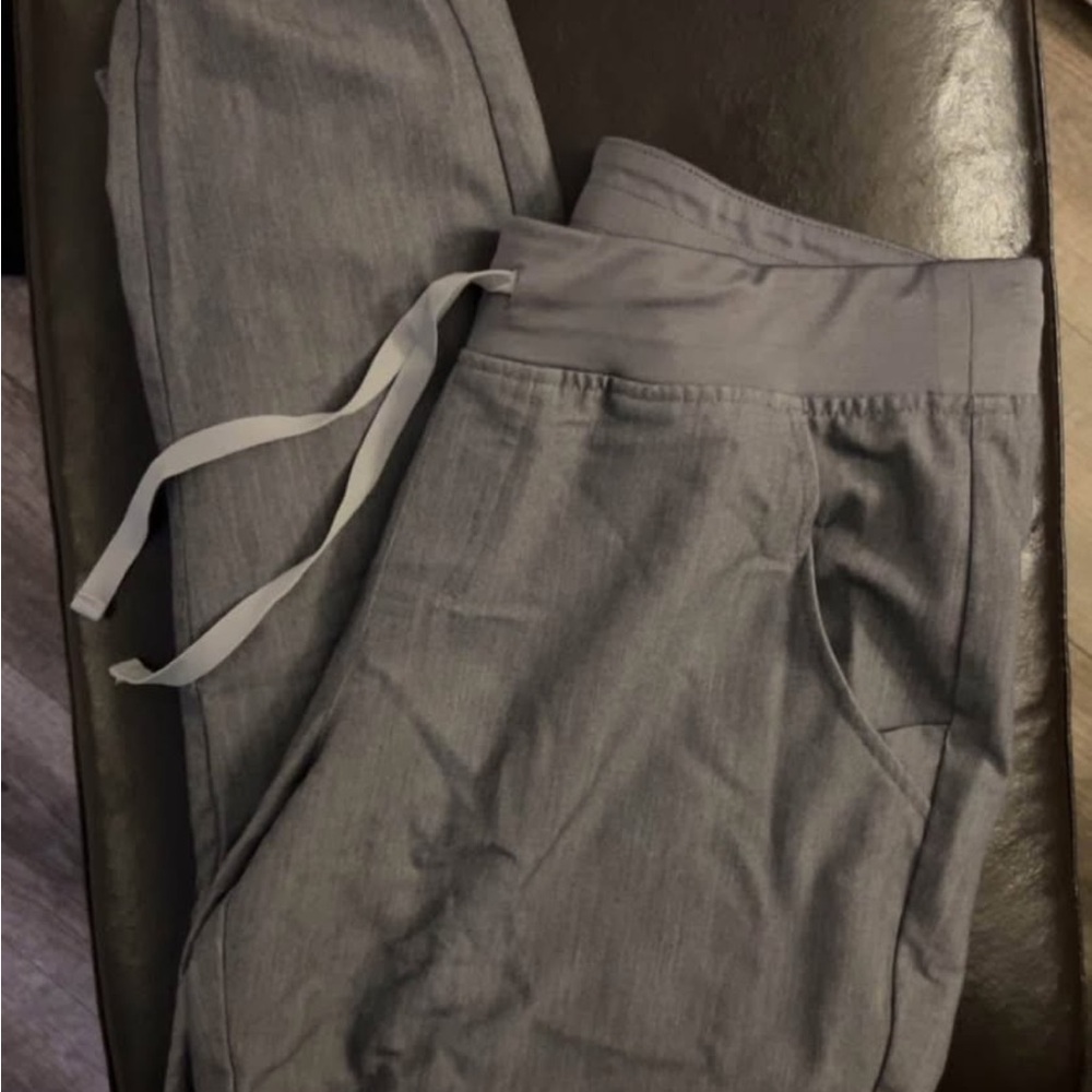 Figs Zamora joggers